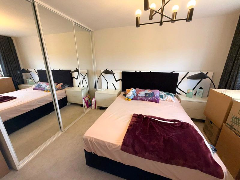 Merlin Place Rossmore